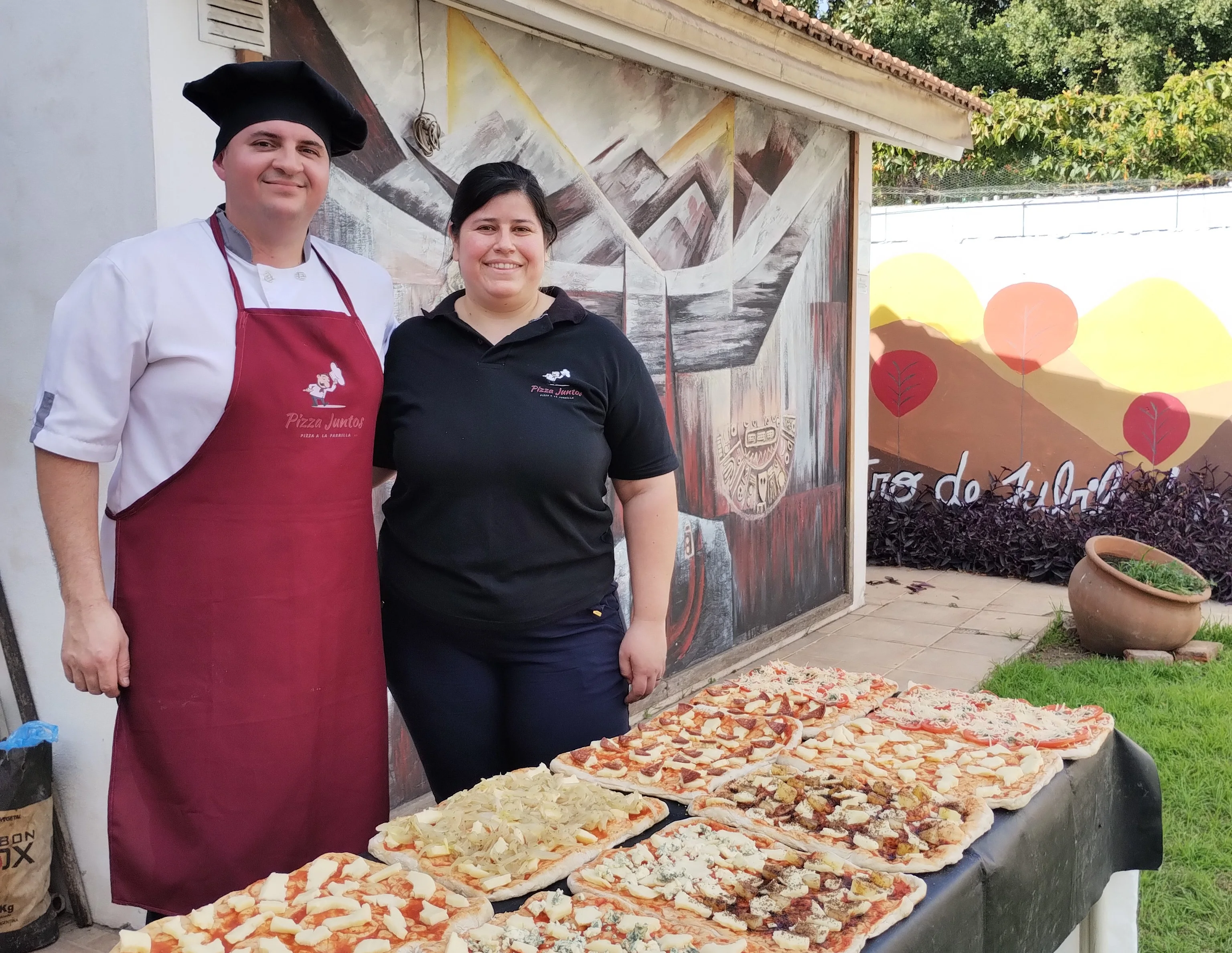 Fundadores de Pizza Juntos catering de pizzas a la parrilla en Córdoba